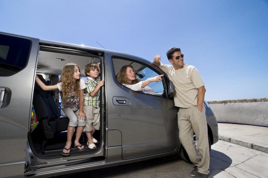  Nissan NV200 2009 года  (фото 64 из 108)